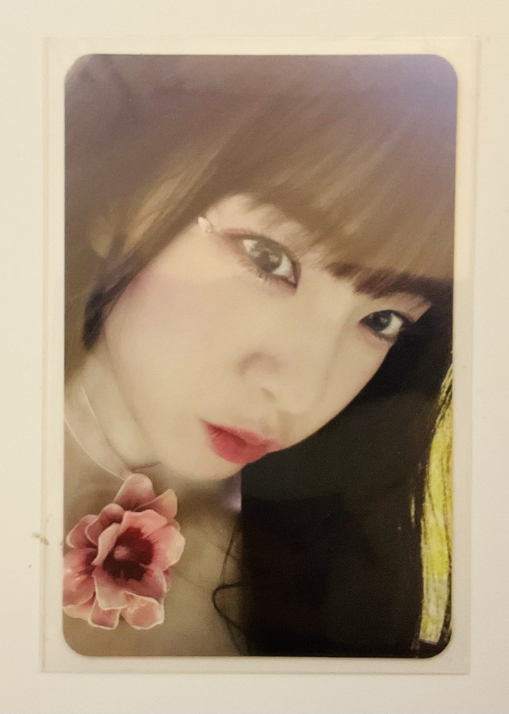 REDVELVET Irene Cosmic Midnight Sun Ver
