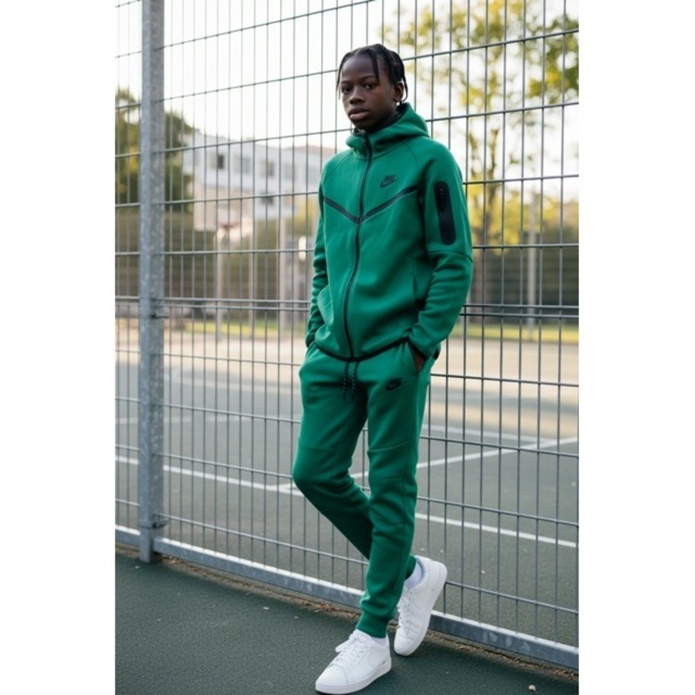 Nike Kids Tech Fleece Full Zip Hoodie and Joggers Tracksuit Set Green New (1Y)