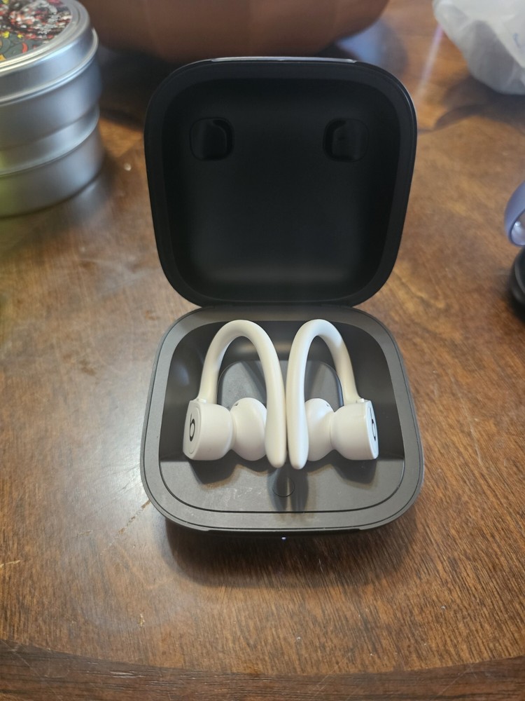 Beats Pro Wireless Headphone