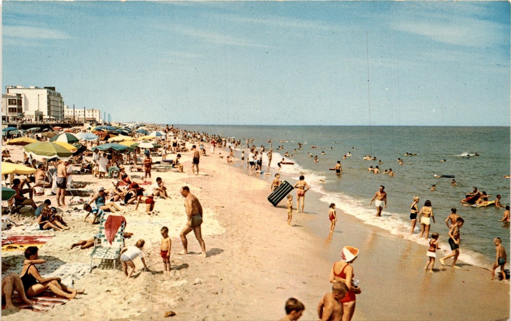 Rehoboth Beach, Delaware, Atlantic Sands Motel, Henlopen Hotel, Postcard