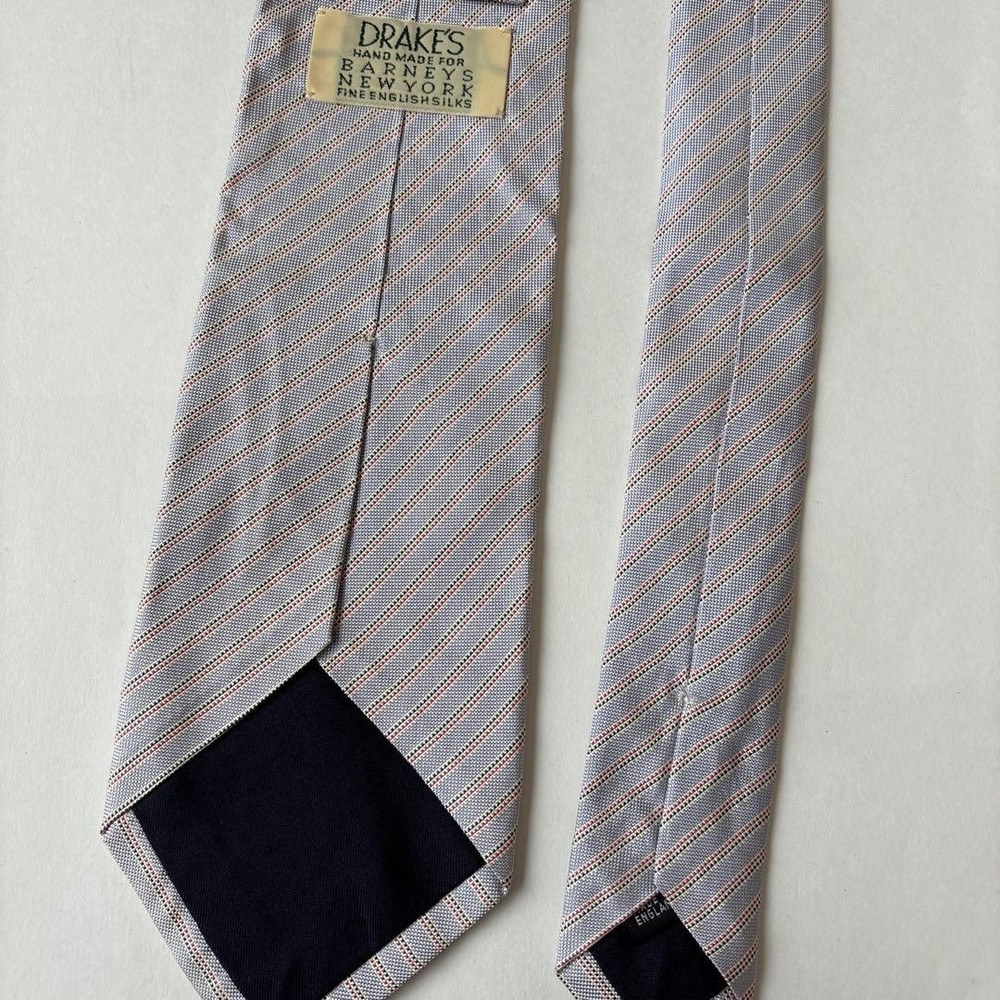 Drake's Necktie Tie Blue All over Striped pattern Handmade in England 100% Silk