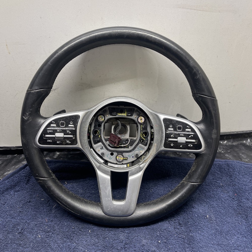2020 - 2024 MERCEDES-BENZ GLB250 X247 STEERING WHEEL LEATHER BLACK OEM