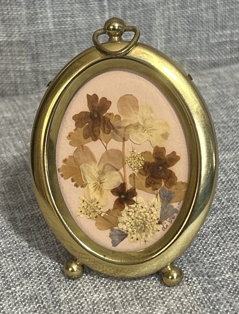 Beautiful Vintage Pressed Florals in a 4