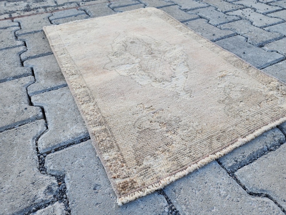 2x3 ft Vintage Turkish Rug – Vintage Door Mat Beige Small Outdoor Bathroom Rugs