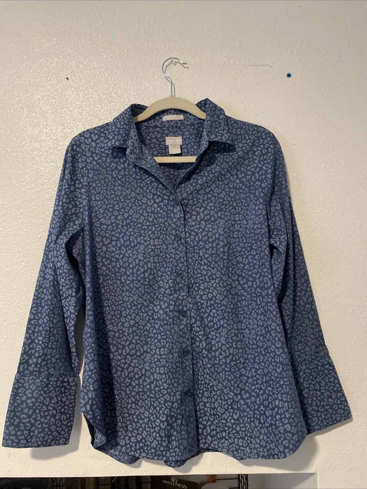 Chico’s 1 US size 8-10 no iron coolmax all season dotted stretch animal print