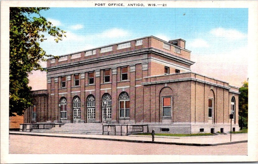 Antigo Wisconsin Post Office Architecture Mail Vintage Postcard            18234