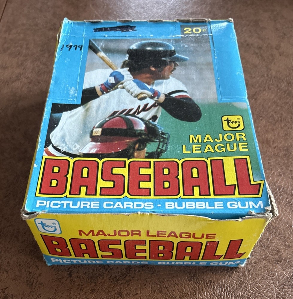 Dealer Lot Of (500+ ) 1979 Topps baseball cards w/ Empty Wax Box. Nm-Mint