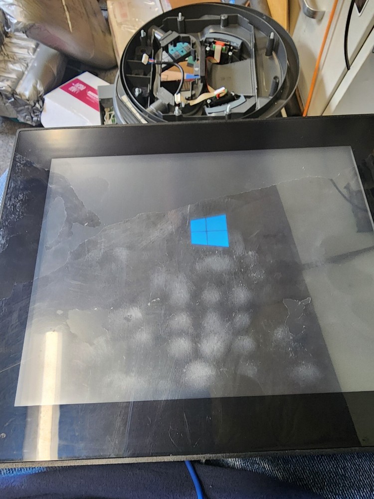 ADVANTECH INDUSTRIAL HMI PC PPC-3100-RE9A