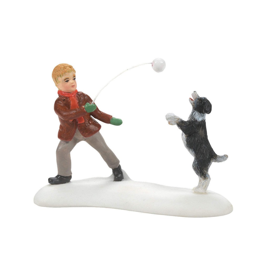 Thrilling Winter Catch Game for Outdoor Fun