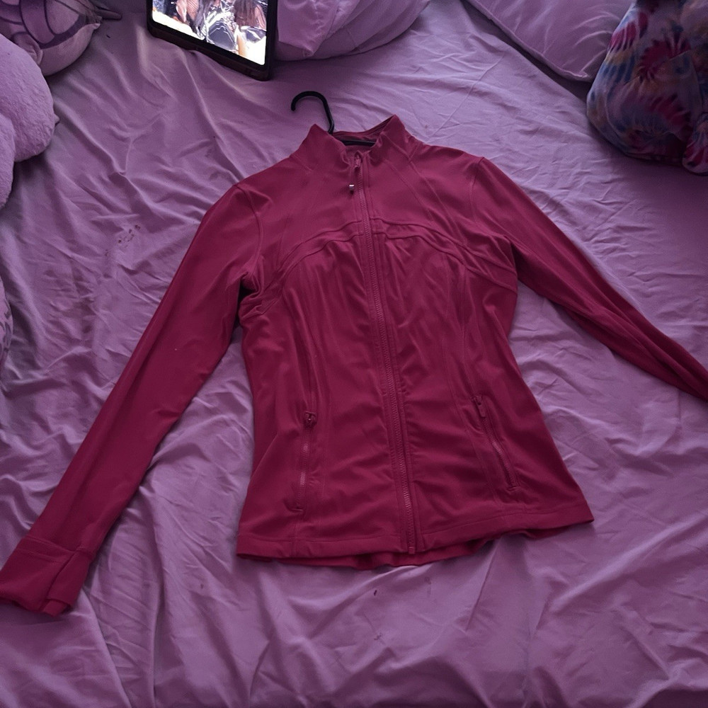 Lululemon Women's Pink Athletic Jacket Full Zip Long Sleeve Zipped Pockets