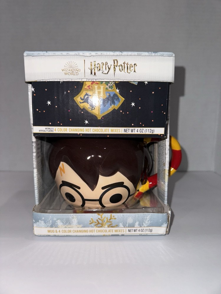 Harry Potter Magic Mug with 4 Color-Changing Hot Cocoa Mixes New Sealed