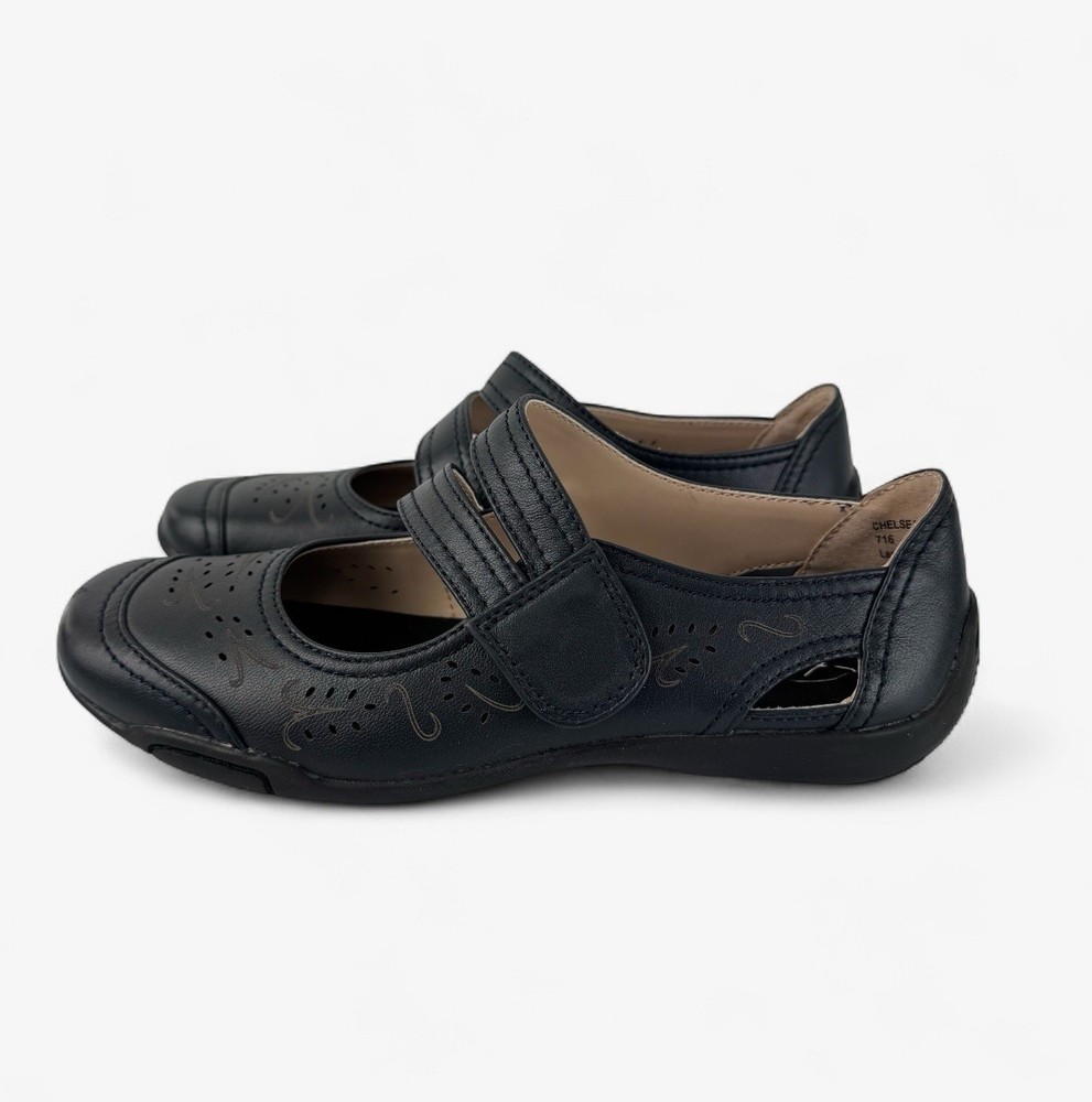 Ros Hommerson Chelsea Mary Jane Flat Shoes Womens 8 W Wide Navy Blue Leather