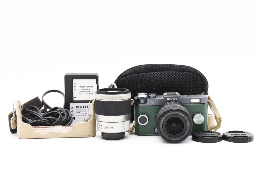 PENTAX Q-S1 Digital Camera [1143 shots] & 02 06 Double Lenses From JAPAN #2538