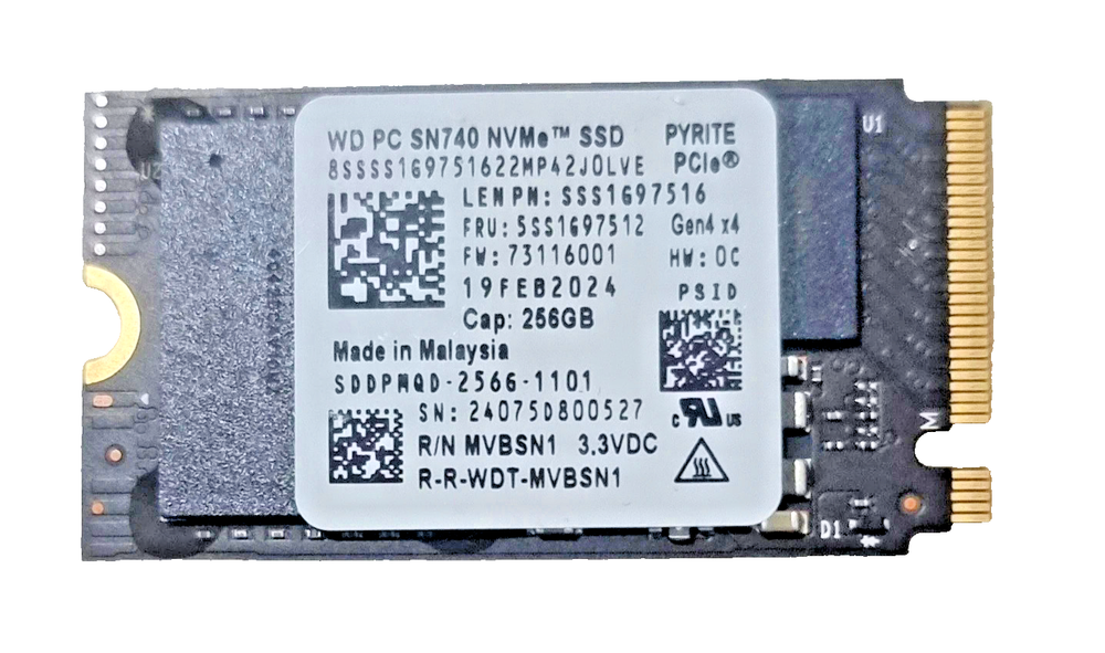 4x Western Digital PC SN740 M.2 NVMe 2242 256GB SSD SDDPMQD-256G
