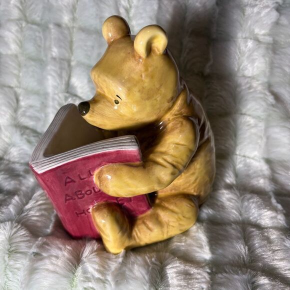 Vintage Disney Classic Winnie the Pooh Ceramic Coin Bank by Charpente/Michel