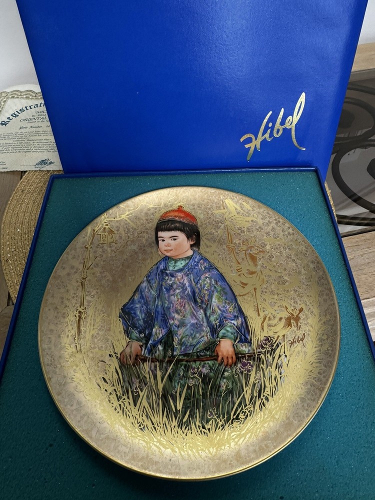 New Edna Hibel Plate Oriental Gold Series Michio Rosenthal China #543 Box