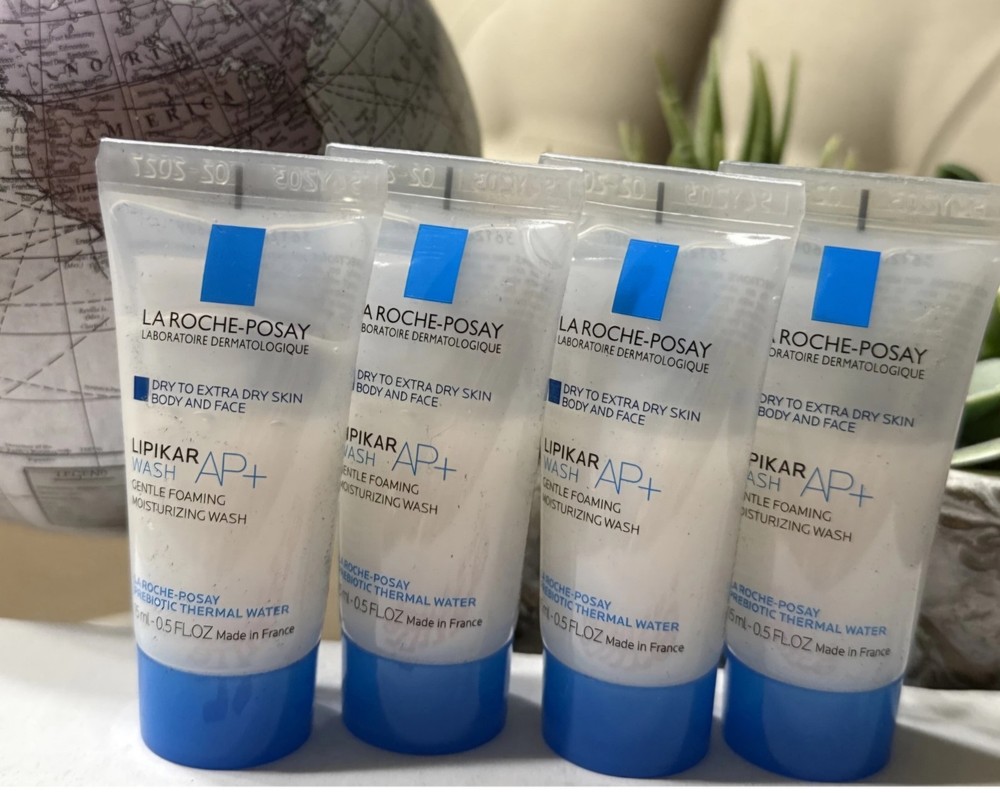 4-Pack La Roche-Posay Lipkar Wash AP+ Gentle Foaming Moisturizing Cleanser 15 ml Each