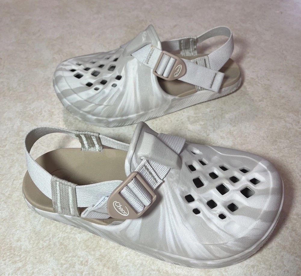 Chaco Chillos Womens Size 7 Clog Sandals Desert Sand Tan White BNWOB