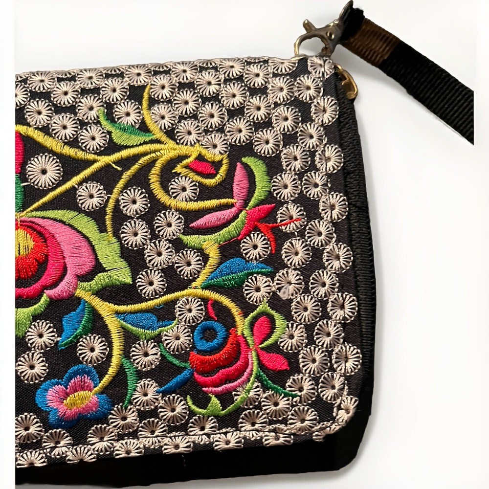 Embroidered Black Floral Wallet Clutch Zip Around Phone Holder