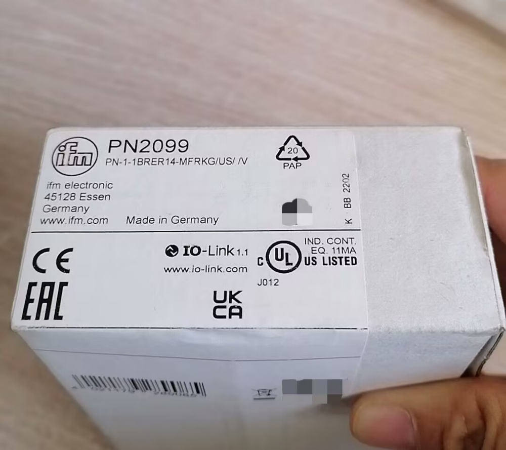 New IFM PN2099 Pressure Sensor Via FedEx or DHL