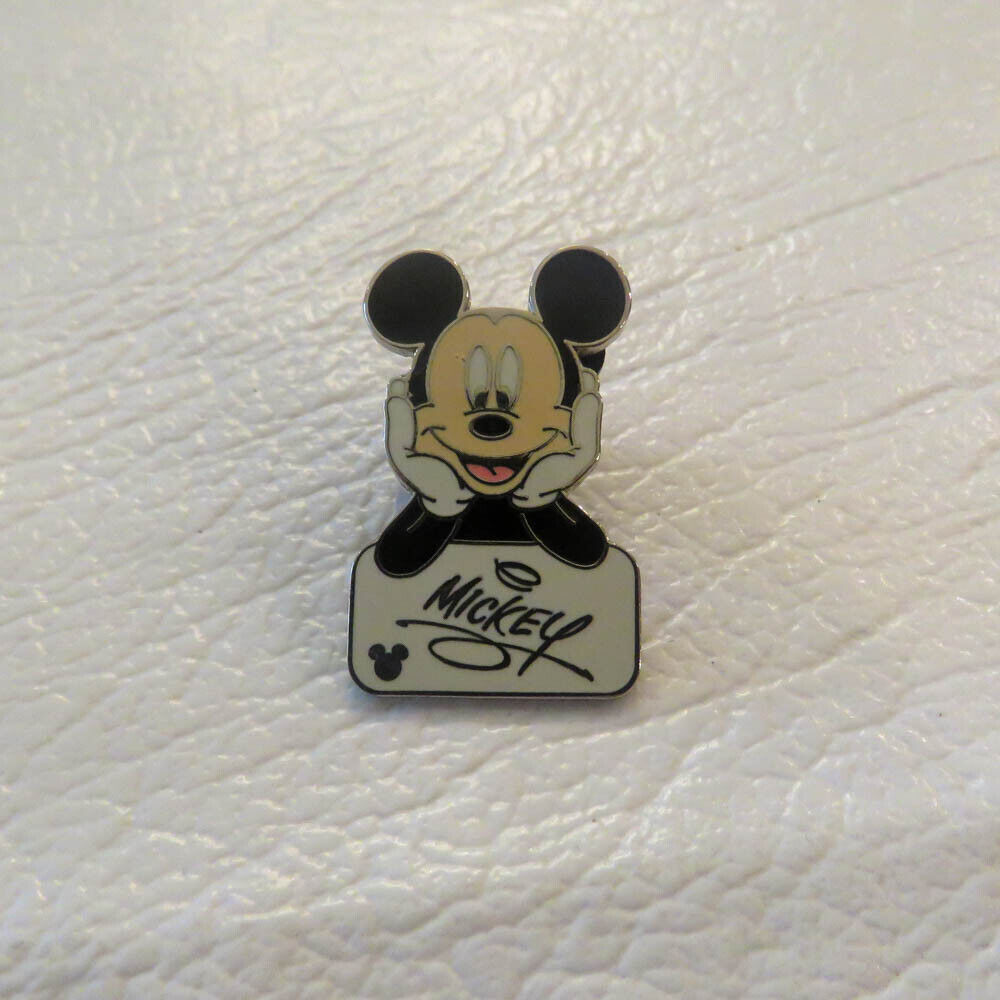 Disney Hidden Mickey Pin for Autographs Mickey Mouse Collectible