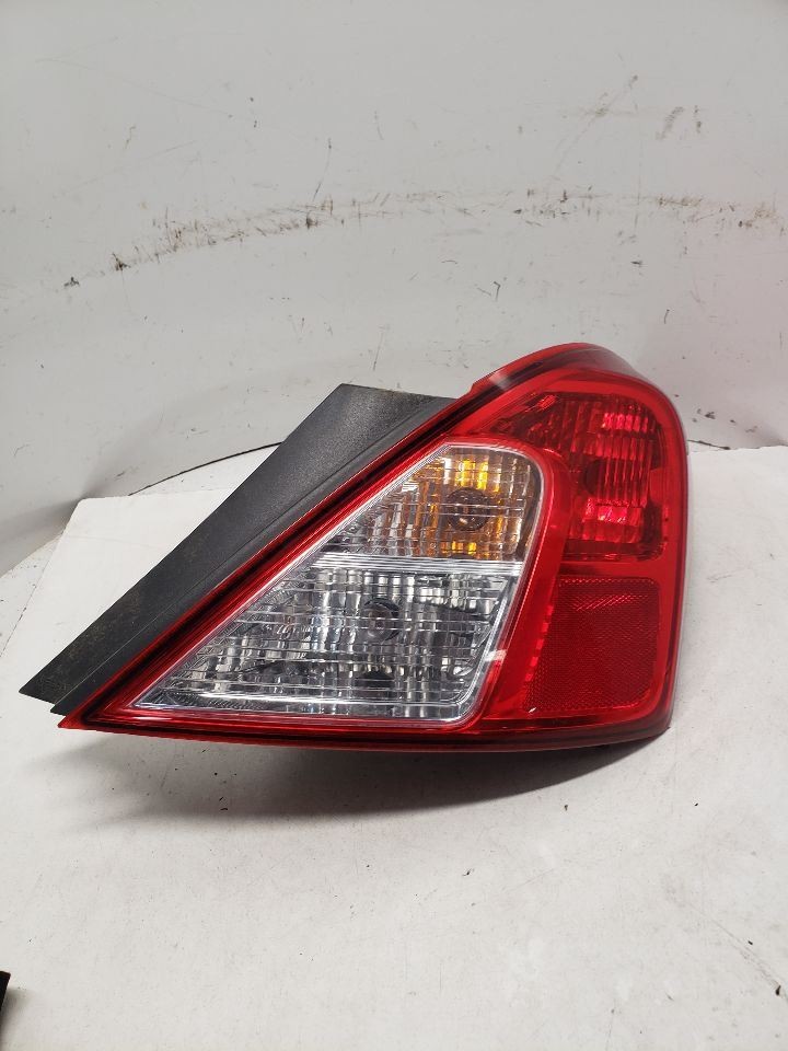 Passenger Right RH Tail Lamp Quarter Panel Mounted 2012-2019 VERSA Tested OEM