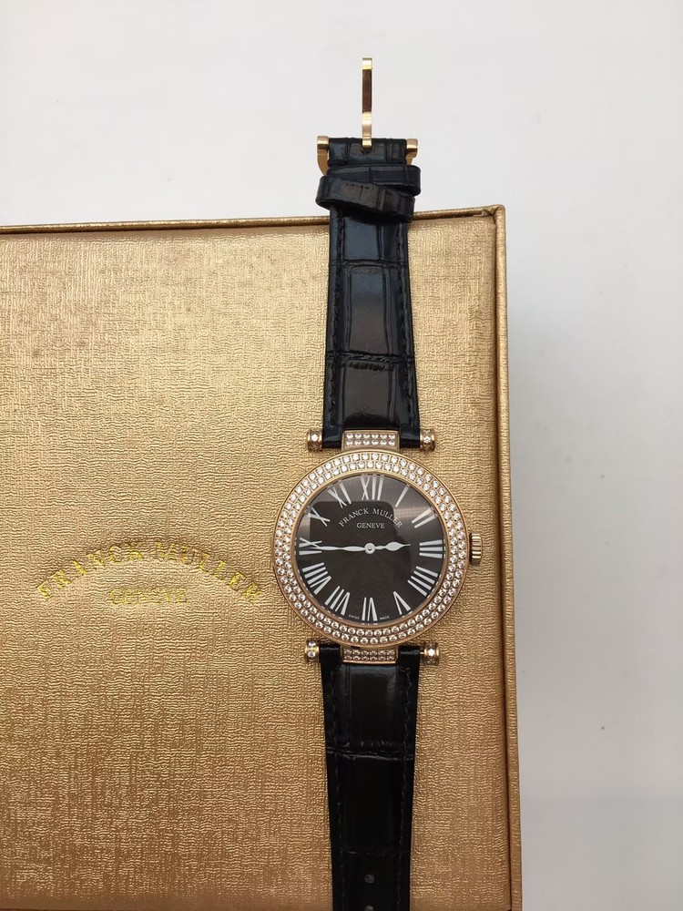 FRANCK MULLER Diamond Gold Bezel Black dial WATCH Black leather