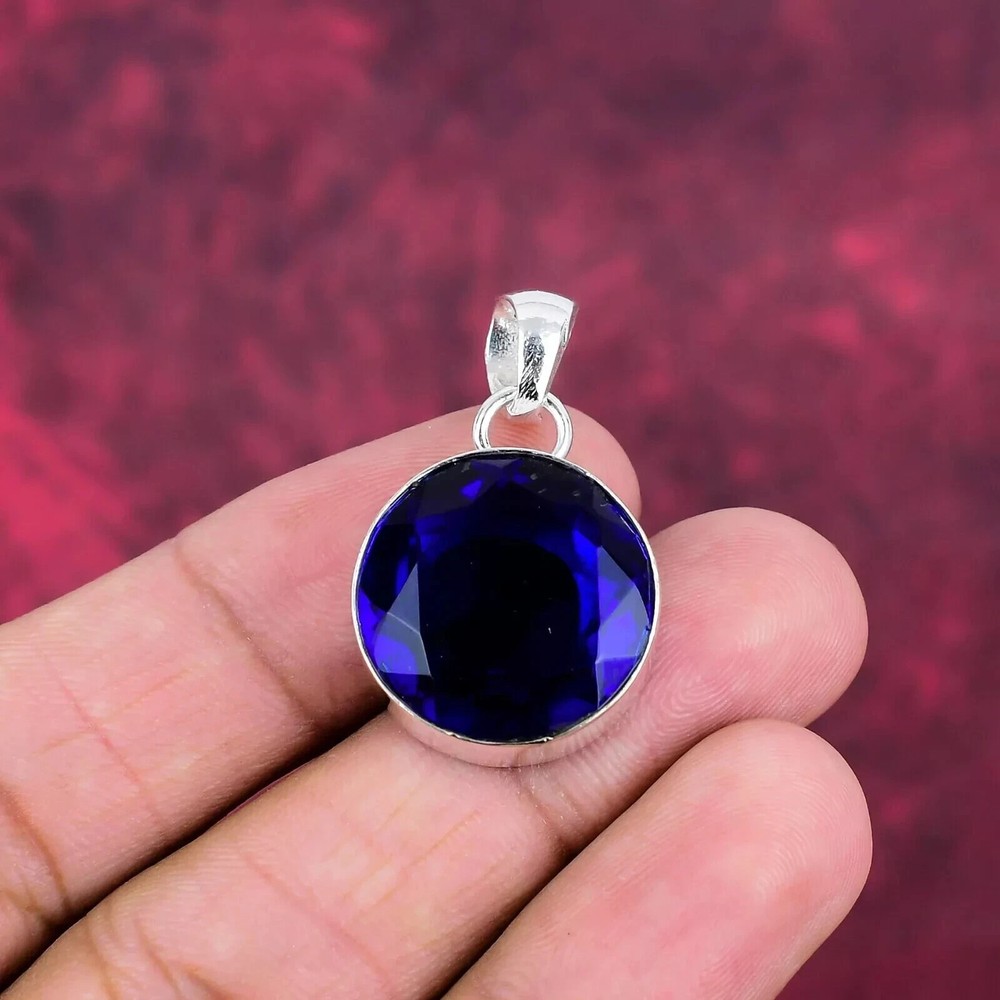 35.75 CT Certified Natural Blue Sapphire Loose Gemstone in 925 Silver Pendant