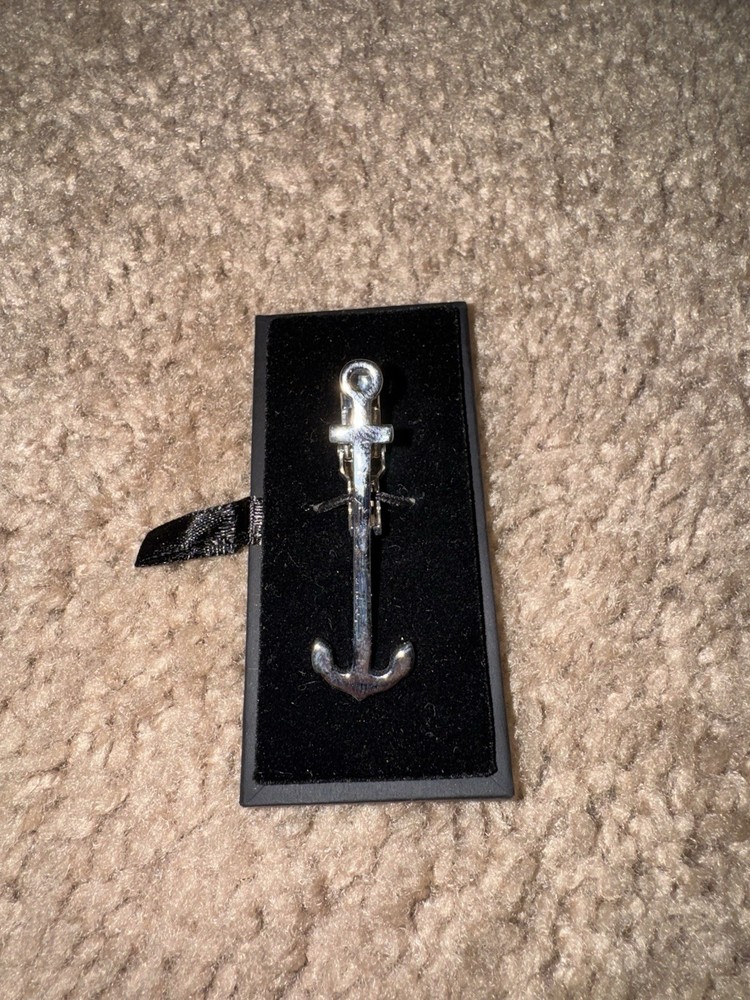 Silver Bar Anchor Tie Clip for Stylish Professional Attire