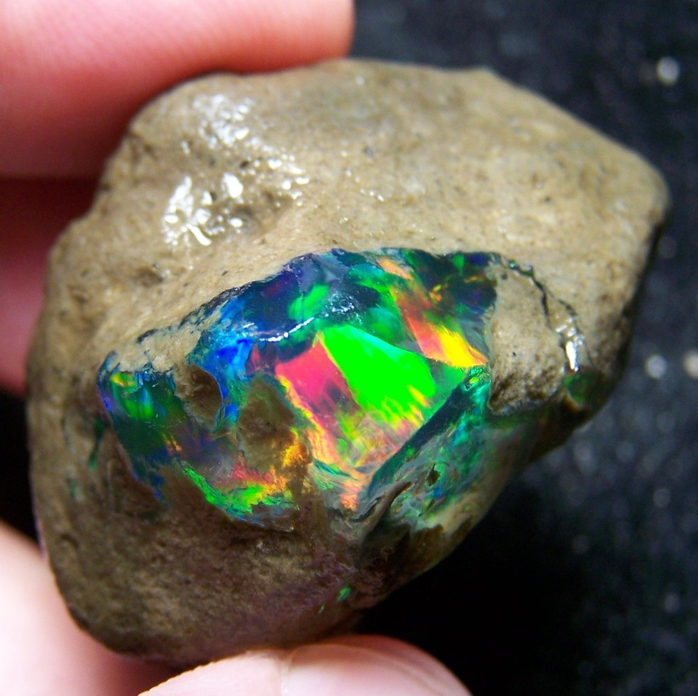 Opal Rough Reds 111.90 CTs Ethiopian Crystal SEE VIDEO USA DEALER 100% Natural