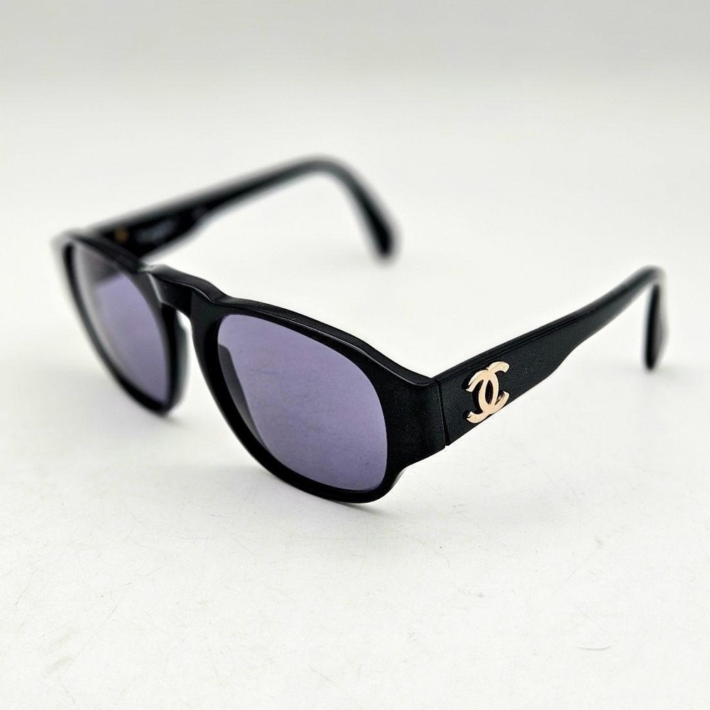 CHANEL Coco Mark Black Plastic Frame Sunglasses Model 01452 94305 Size 22