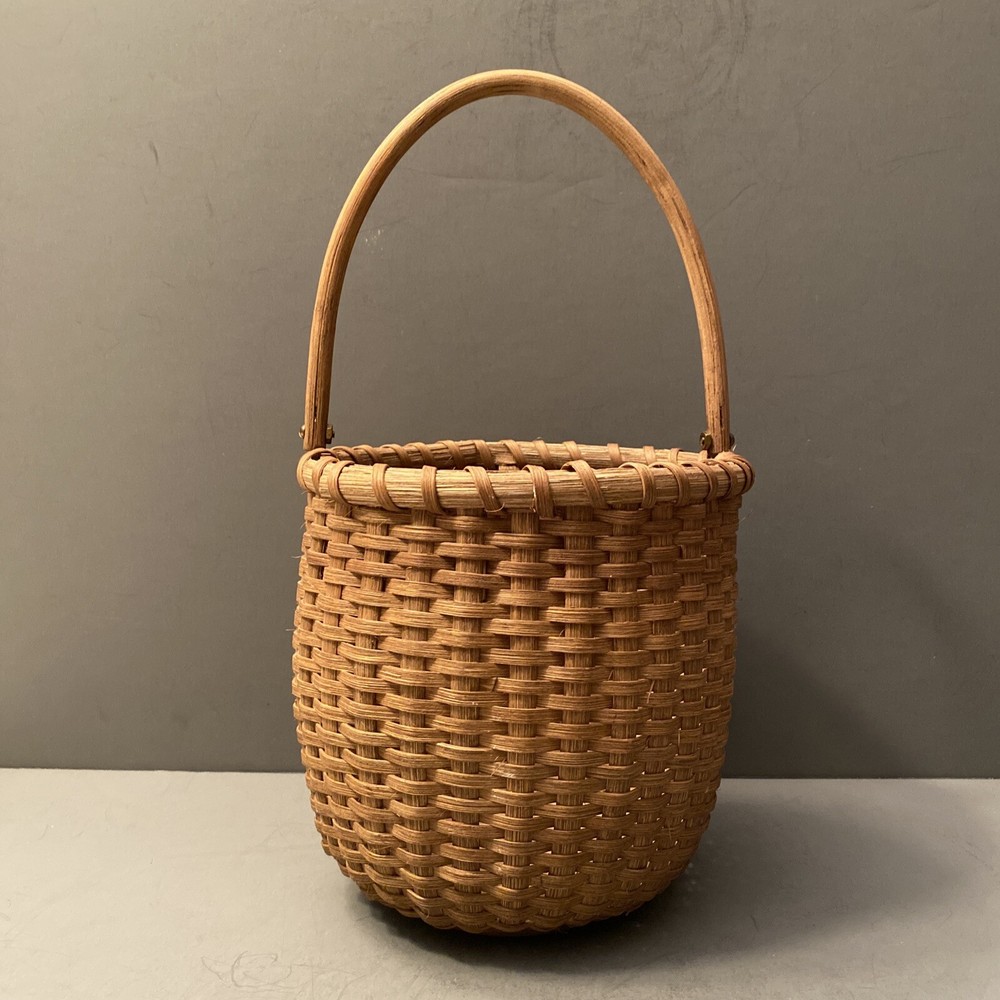 Handmade Basket Wood Bottom Swing Handle signed 1989
