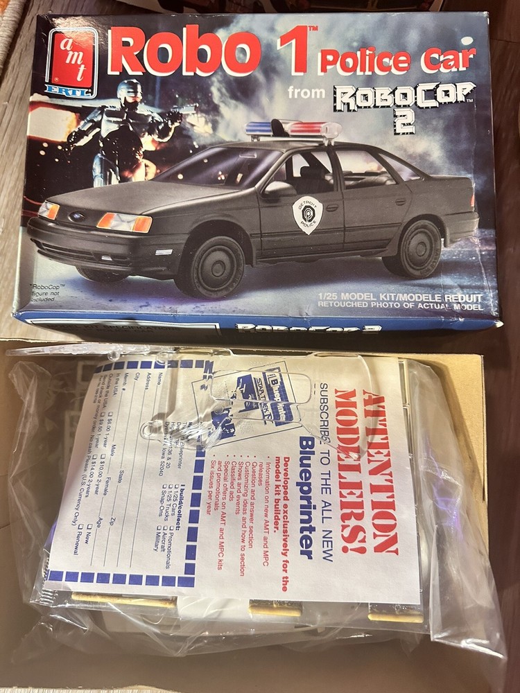AMT ERTL 6059 ROBO 1 Robocop 2 Police Car Model Made in USA