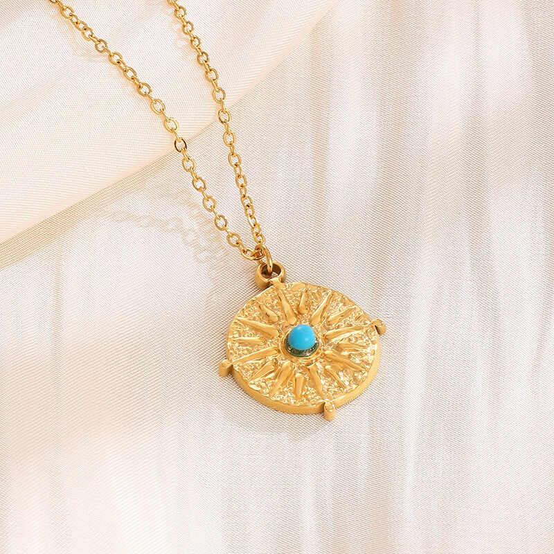 Vintage round pendant necklace titanium steel inlaid turquoise collarbone chain