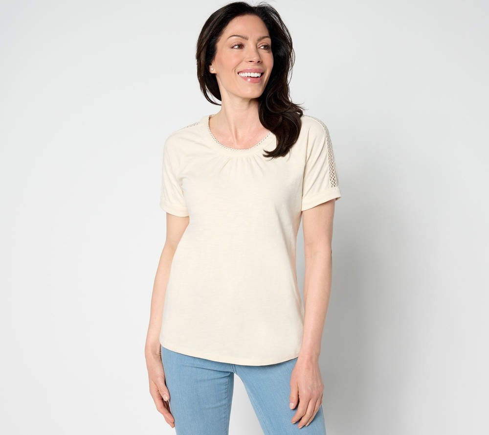 Denim & Co. Women's Top Sz M Texture Knit Round Neck Short Sleeve White A654626