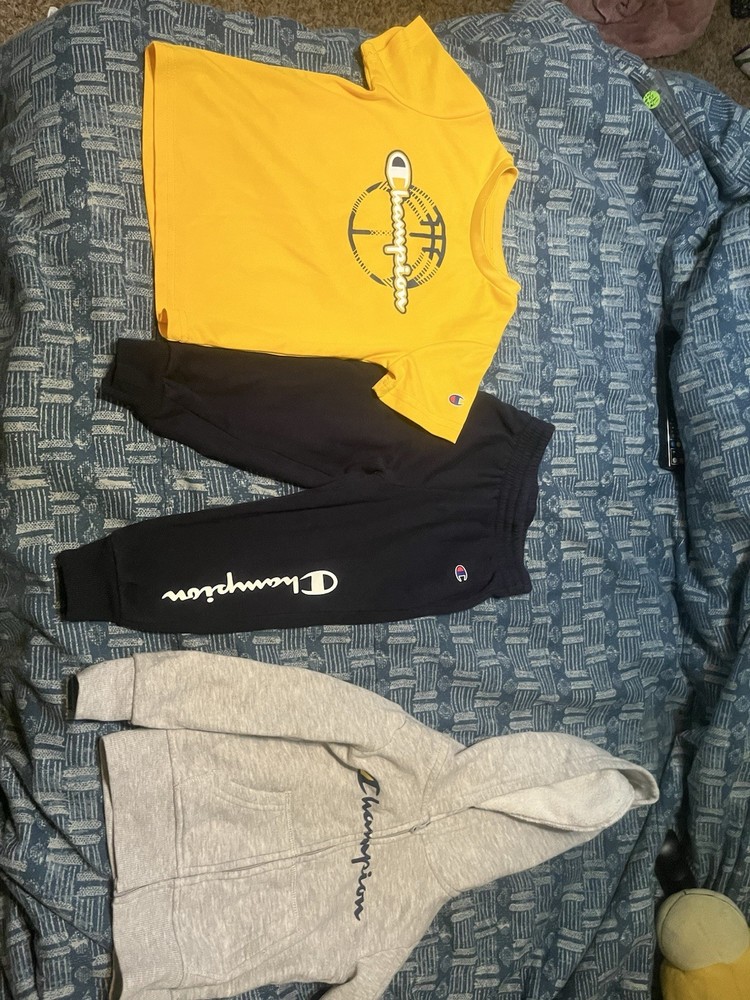 Champion Toddler 3pc Sweatsuit Size 3T Boys