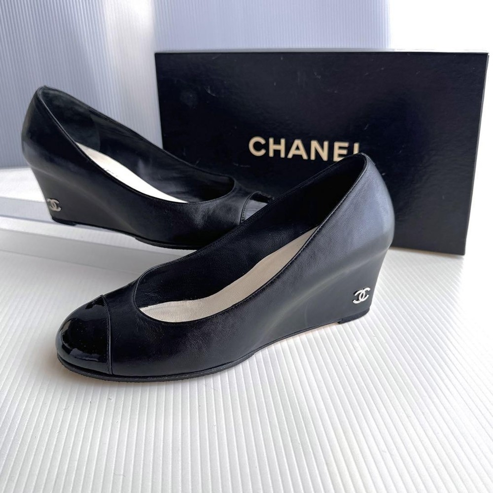 Chanel Black Leather Wedge Sole Sandals with Coco Mark Size 34.5 US 4.5 Women