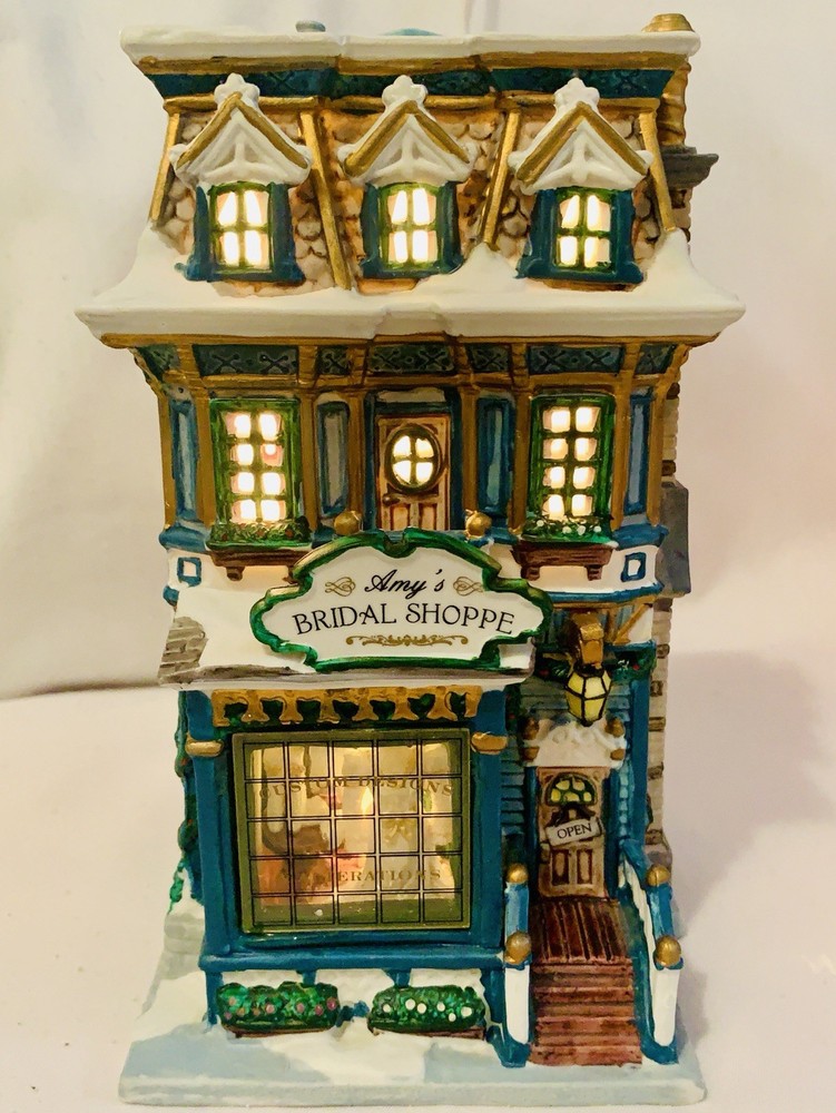 Lemax Caddington Village Amy's Bridal Shoppe Porcelain Lighted House 2002
