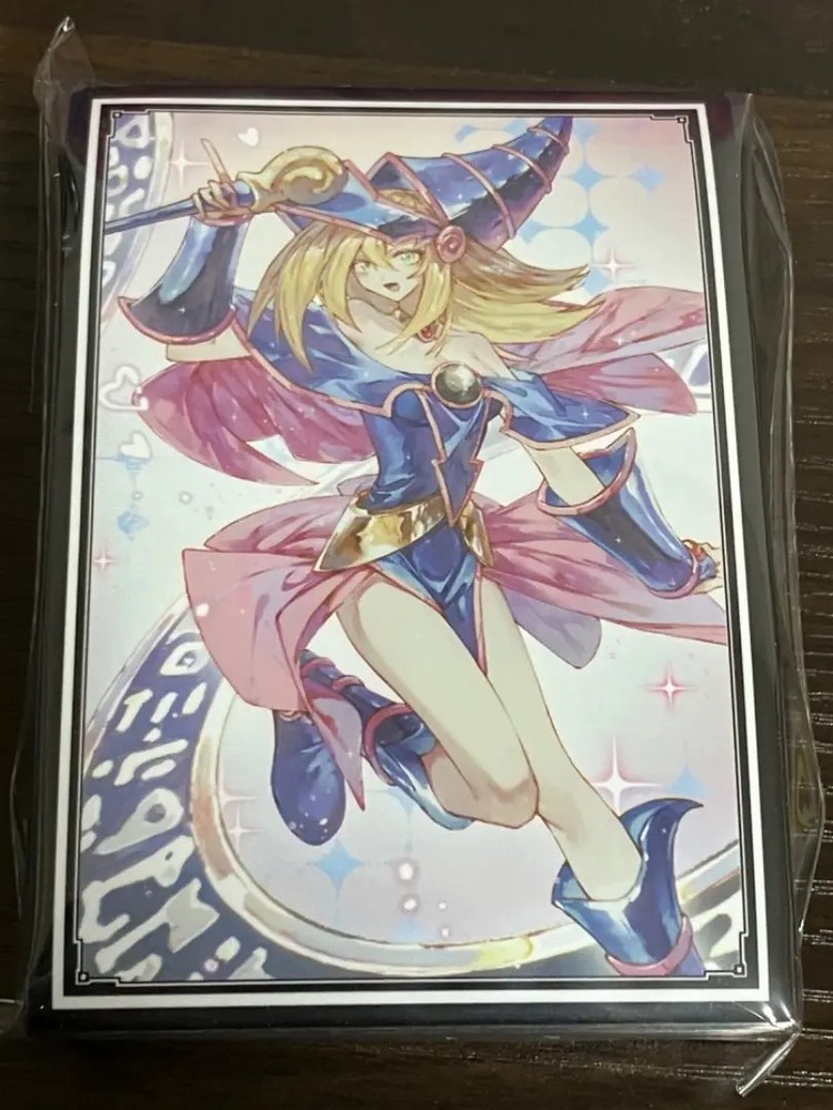 Yu-Gi-Oh Dark Magician Girl Japanese Card Sleeve Protector NEW FS