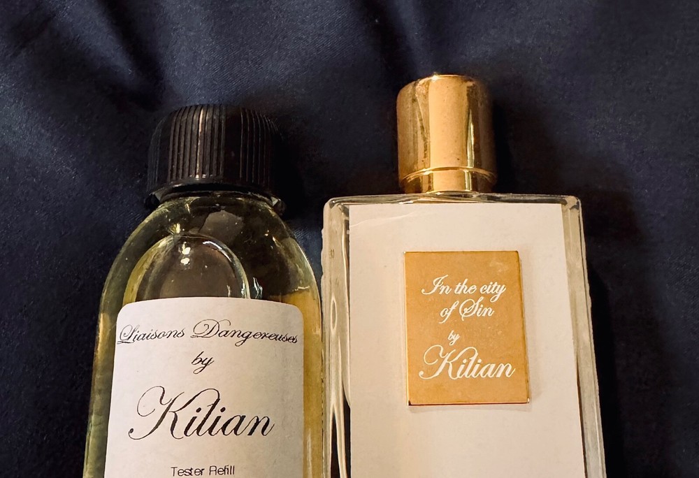 By Kilian 2X fragrance refill and spray bottles. eau de parfum