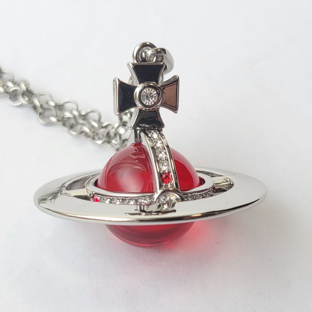 Vivienne Westwood Small Orb Necklace Red mint