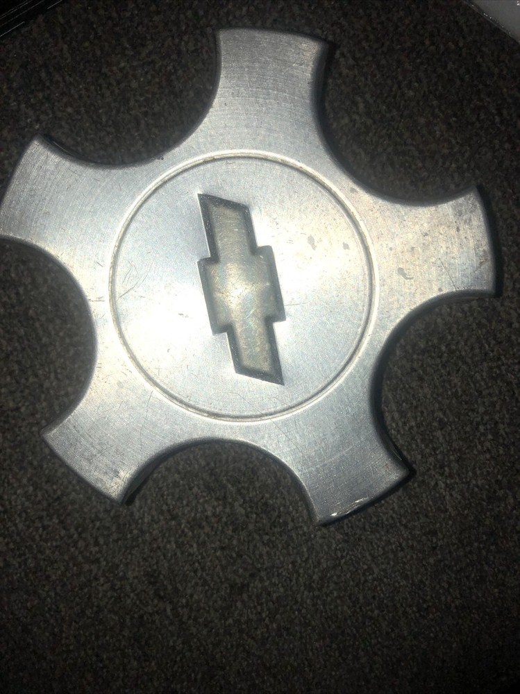 2005-2009 CHEVROLET EQUINOX WHEEL RIM HUBCAP HUB CENTER CAP DUST COVER OEM C9