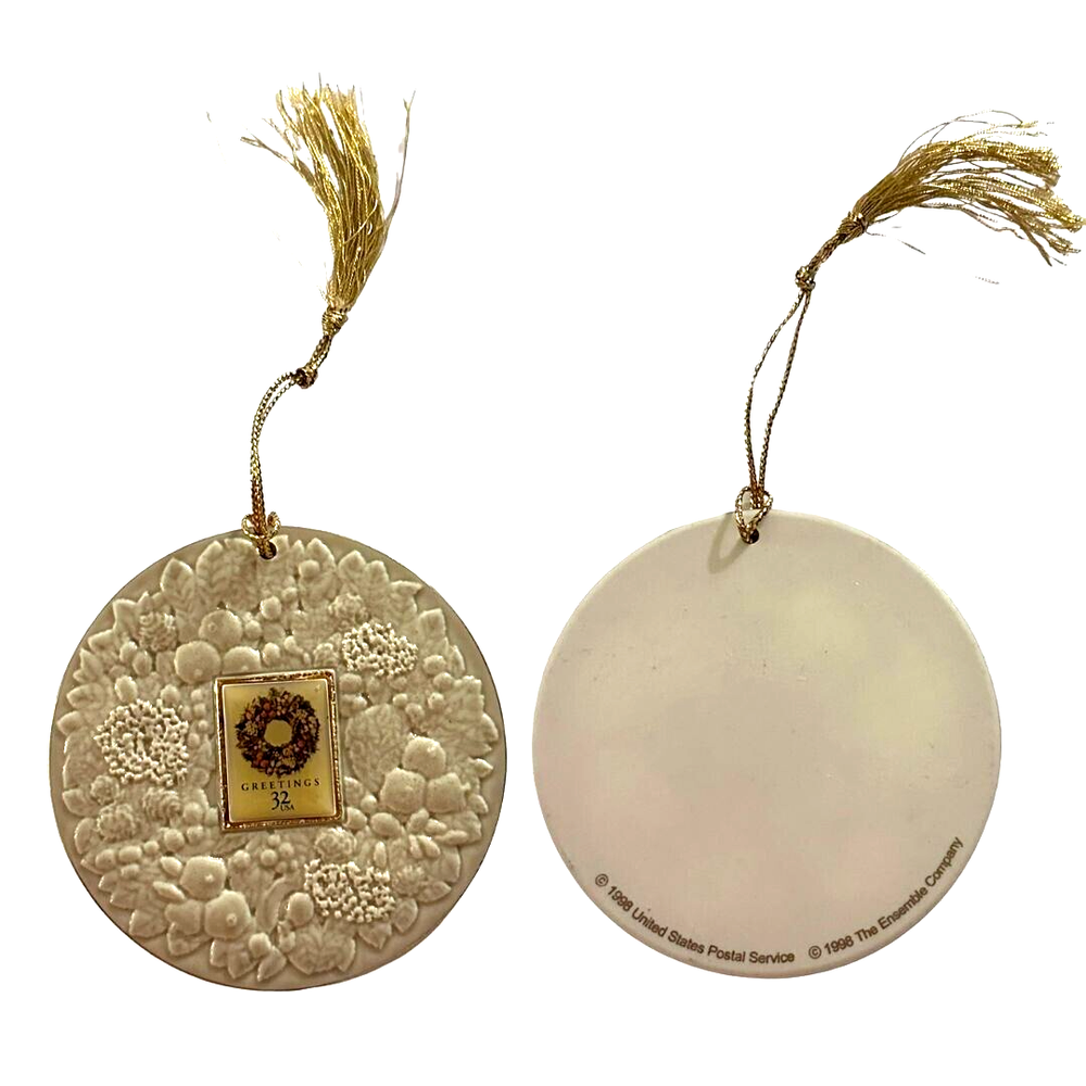 Vintage 1998 Floral Wreath Greeting Ornament by Ensemble Company - Pre-Owned Home Decor