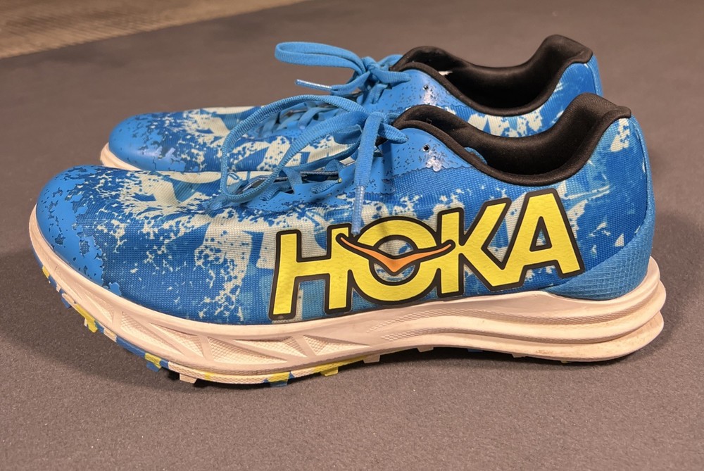 Hoka One One Crescendo XC Mens 11 Or Womens 12.5 Spikeless Low Dive Blue