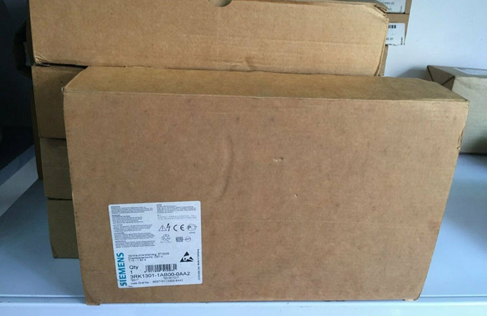SIEMENS New 3RK1301-1AB00-0AA2 PLC Module 3RK13011AB000AA2 one year warranty