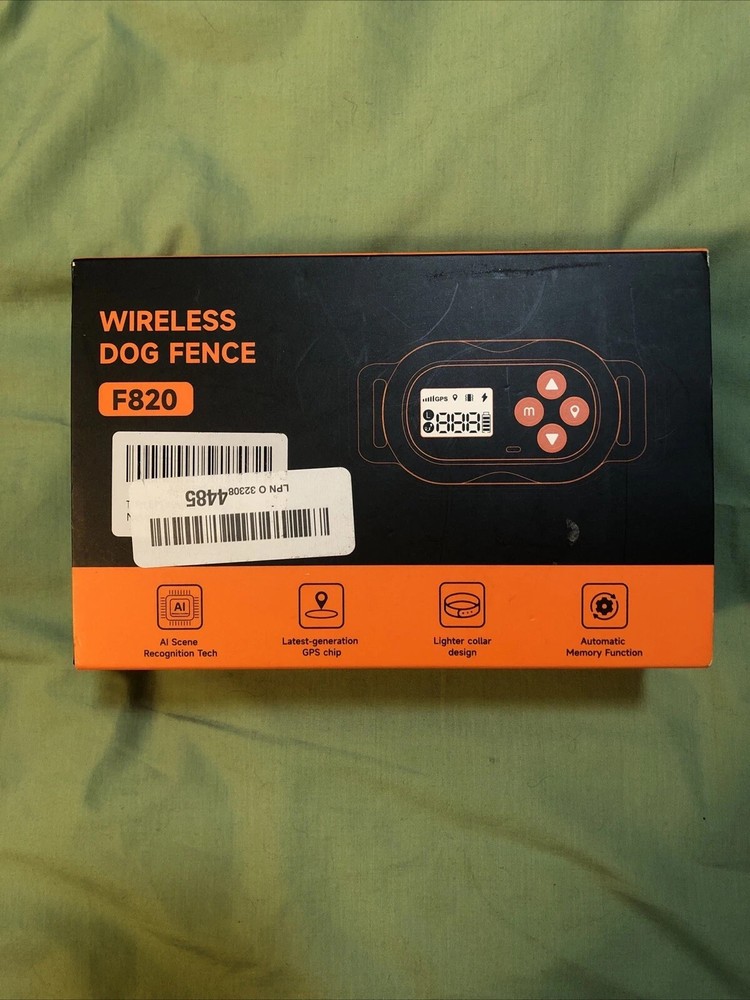 Wireless Dog Fence - F820 GPS ELECTRONIC BOUNDARY FENCE DOG E-COLLAR