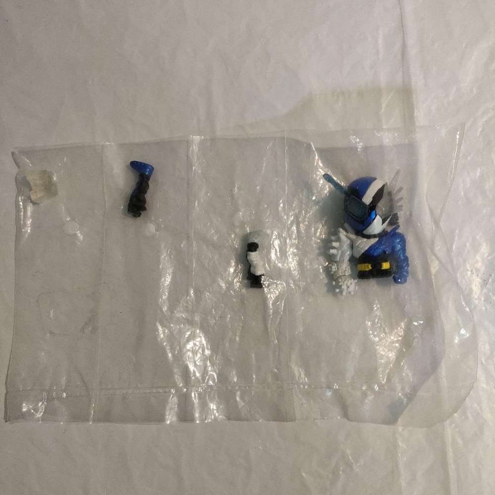 Kamen Rider Build Hedgehog Tank Form Remix Riders01 Bandai Preowned Action Figure  