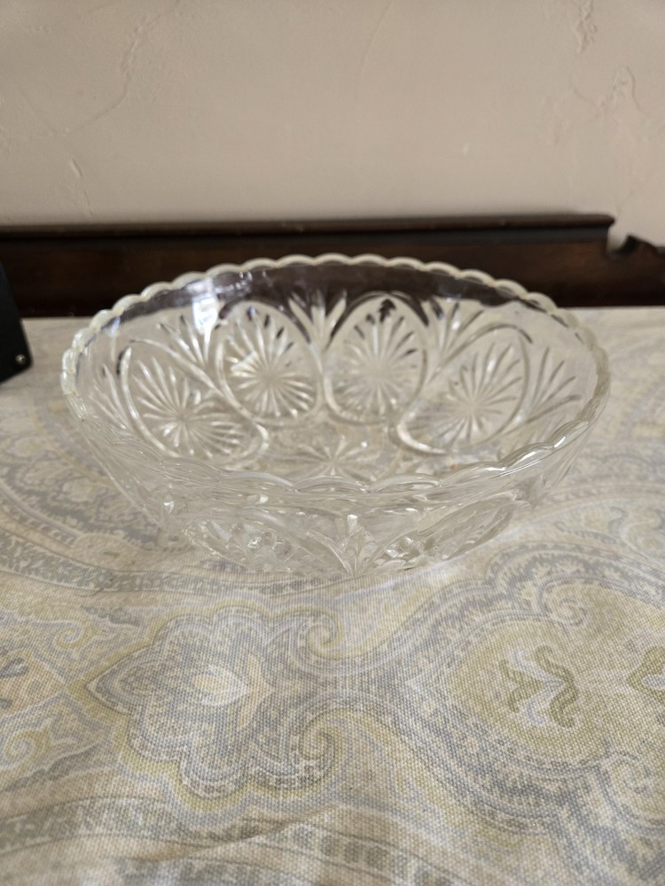Vintage Clear Glass Round Serving Bowl for Entertaining