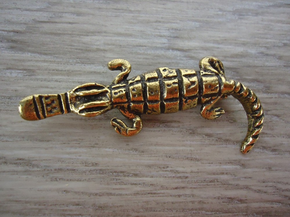 Vintage Alva Studios Gold Tone Crocodile Brooch Pin