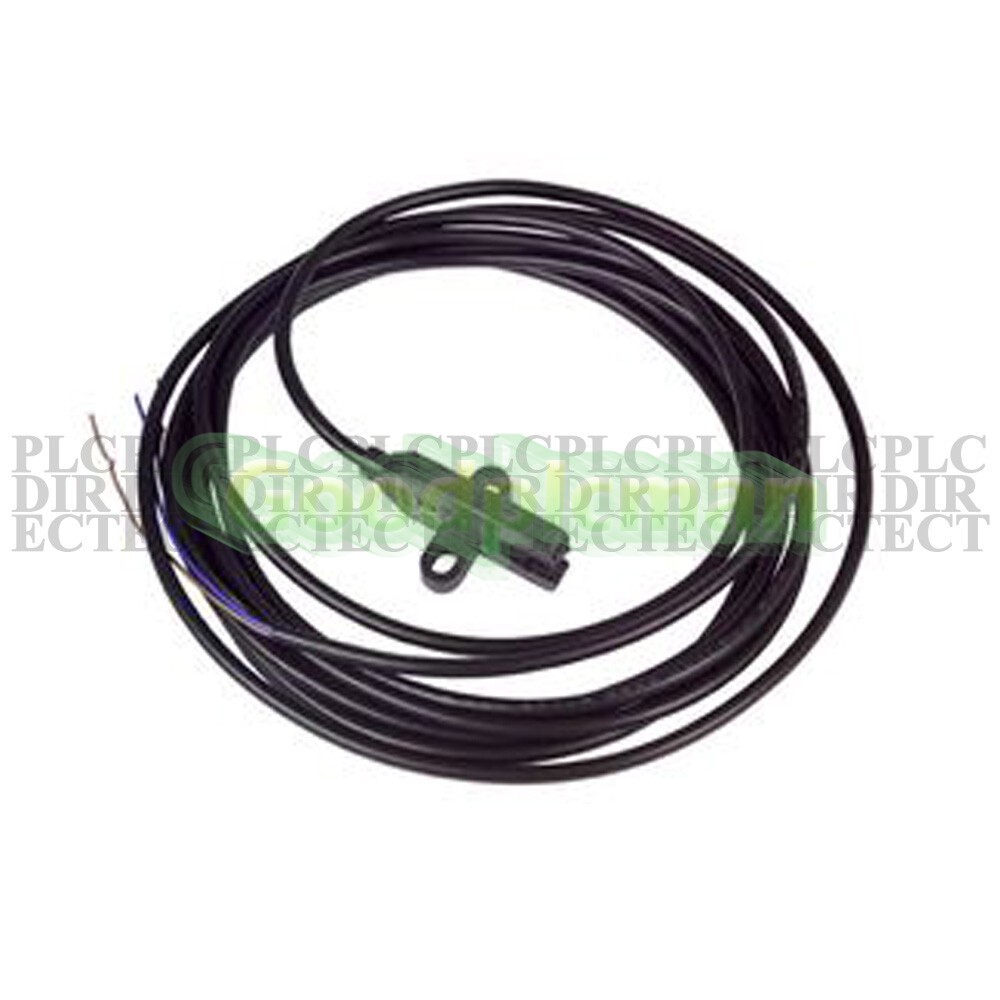 NEW Omron EE-SX772 EESX772 Photoelectric Switch